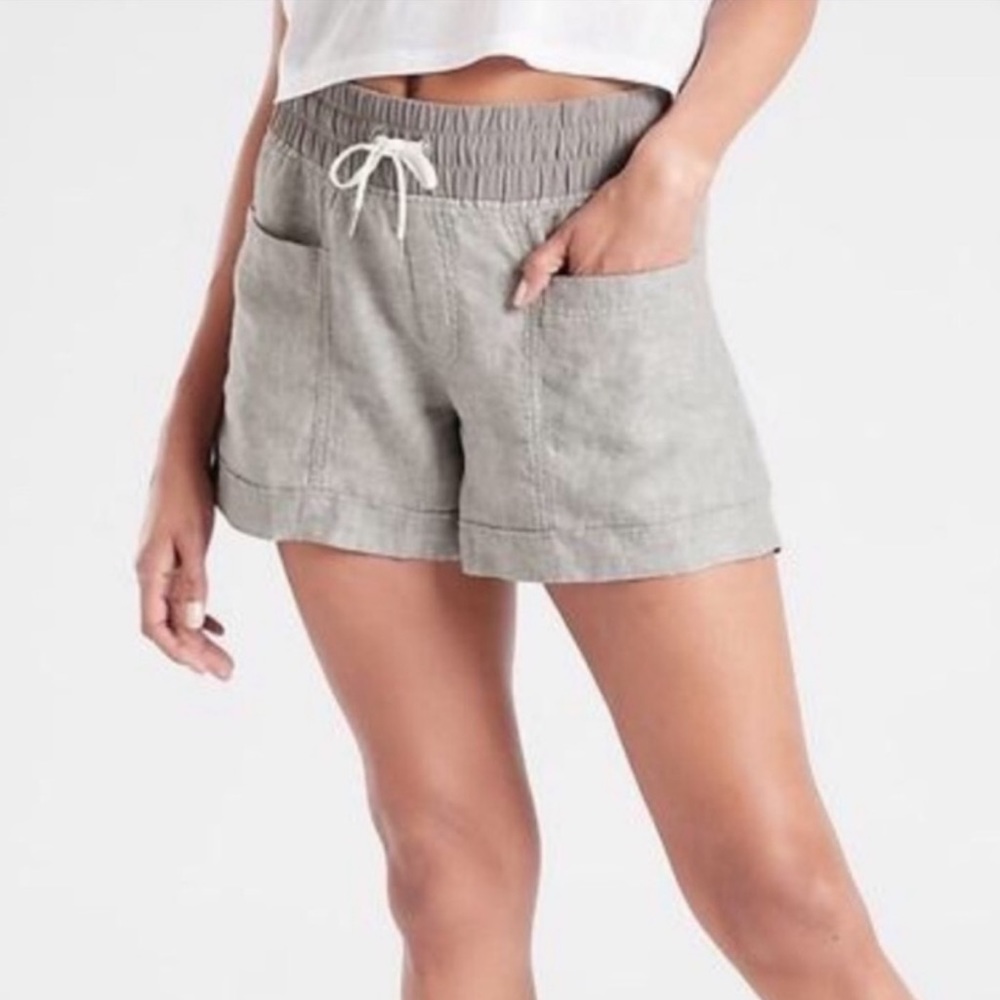 Athleta Cabo Linen 4" Short size 6